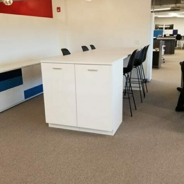 Custom Island for Workplace Conversation and Meetings